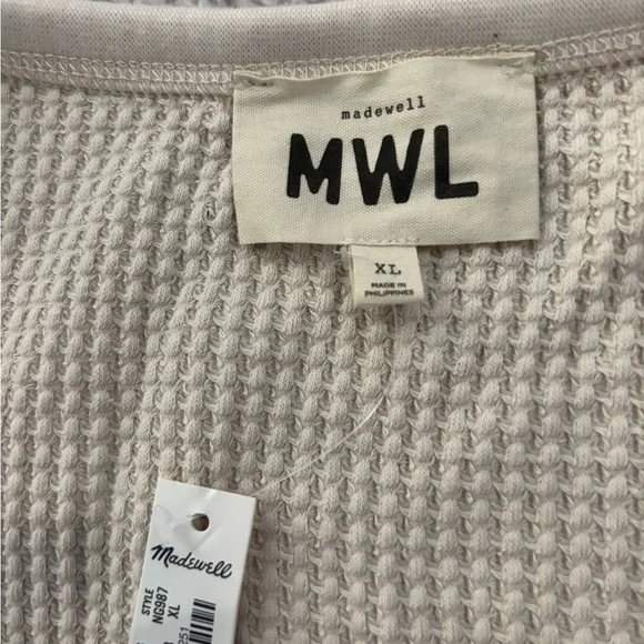 Madewell Women's Cream Sweater crop top - Picture 4 of 4